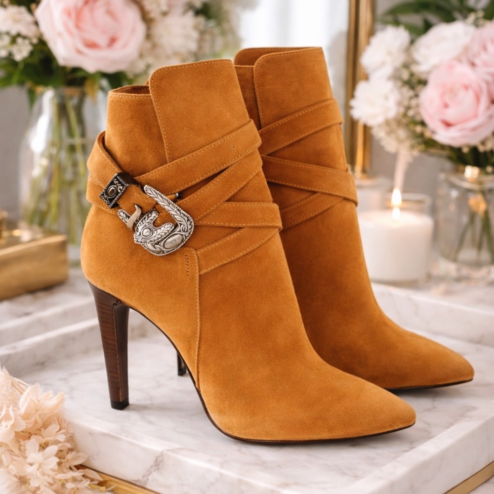 AUTHENTIC SAINT LAURENT YSL Mica Boots โ Rare Designer Statement - Picture 1 of 15